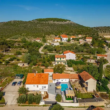 Villa Mia Donje Rastane